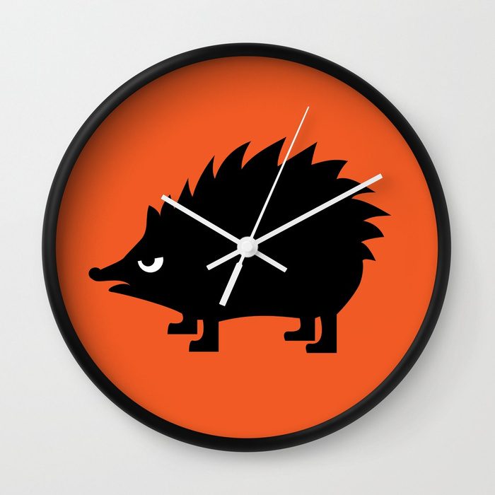 angry-animals-hedgehog-wall-clocks